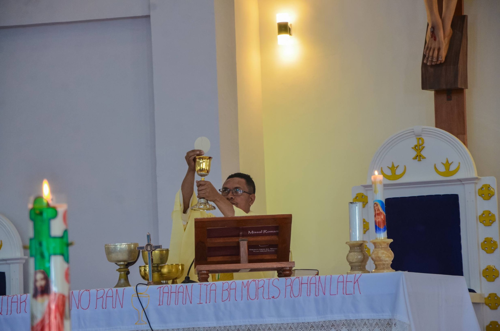 https://aileu.gov.tl/selebrasaun/misa-agradesimentu-ambitu-komemora-aniversariu-ba-dala-24-restaurasaun-independensia-republika-demokratika-timor-leste/